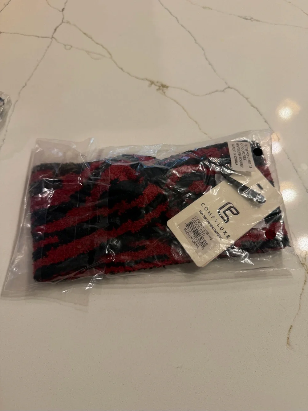 NWT Comfy Luxe Red & Black Zebra Print Twist Knot Headband - New in Packaging